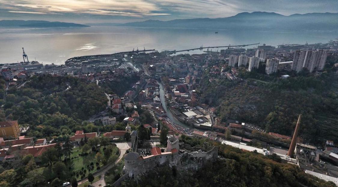 Linden Trsat With Balcony Rijeka
